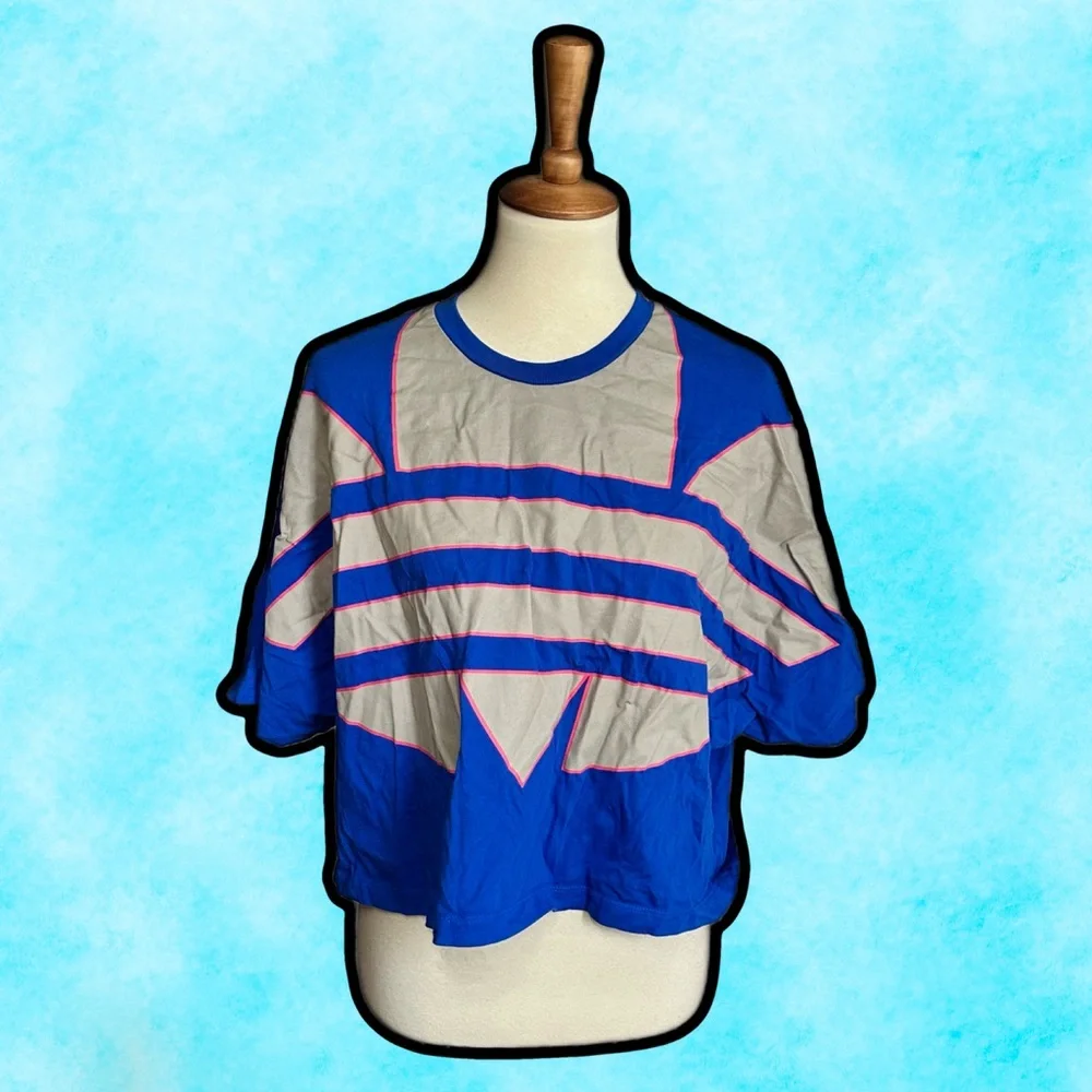 🌈 Cool Blue Adidas Shirt - Picture 1 of 5